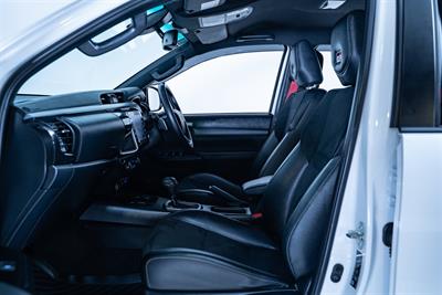 2023 Toyota Hilux - Thumbnail