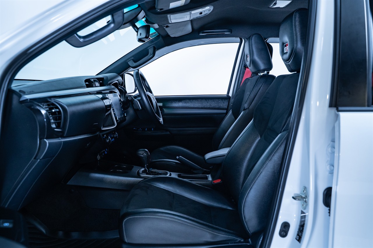 2023 Toyota Hilux