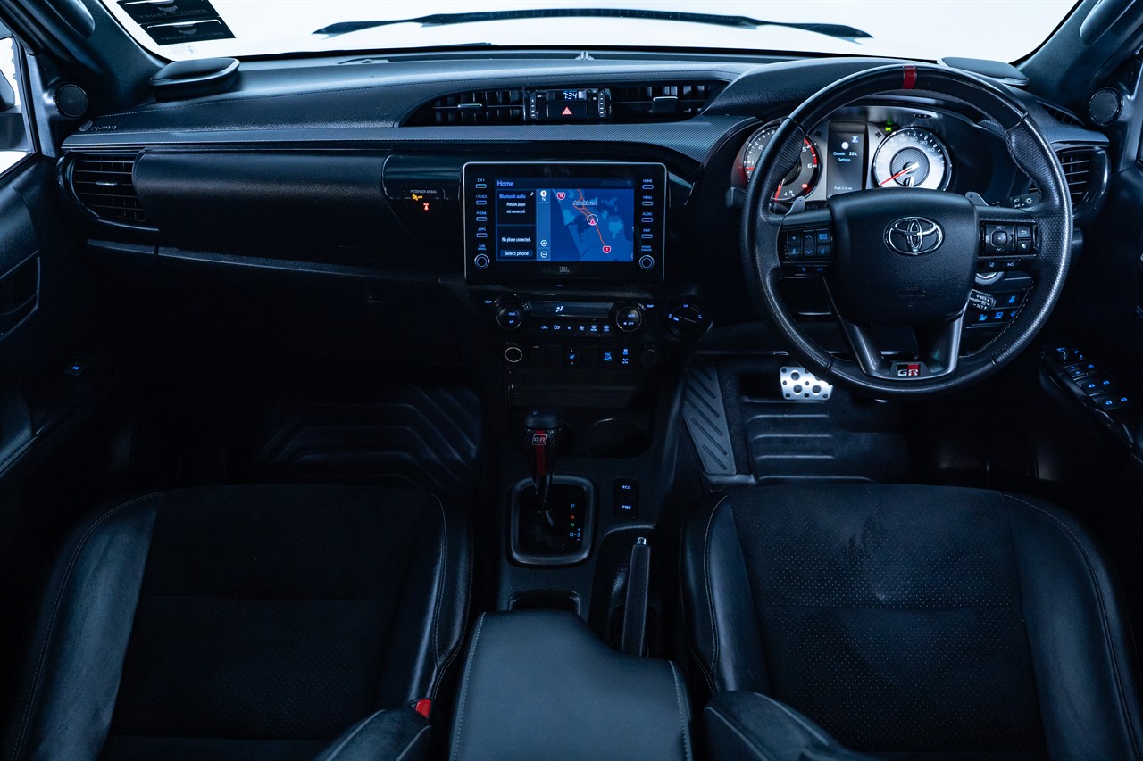 2023 Toyota Hilux