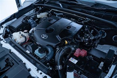 2023 Toyota Hilux - Thumbnail