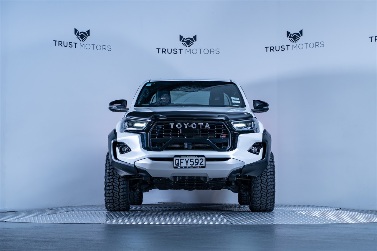 2023 Toyota Hilux