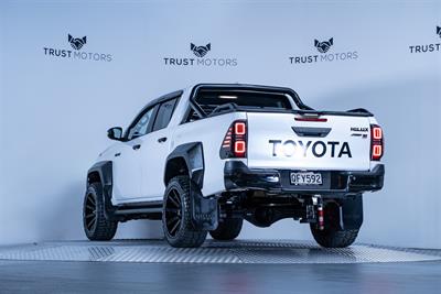 2023 Toyota Hilux - Thumbnail