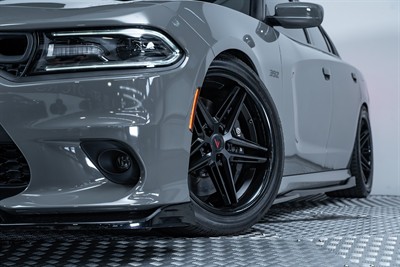 2019 Dodge Charger - Thumbnail