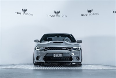 2019 Dodge Charger - Thumbnail