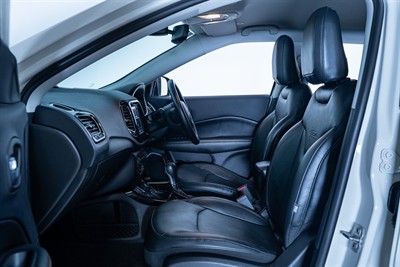 2020 Jeep Compass - Thumbnail