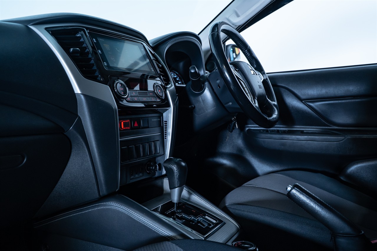 2021 Mitsubishi Triton