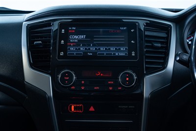 2021 Mitsubishi Triton - Thumbnail