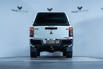 2021 Mitsubishi Triton - Thumbnail