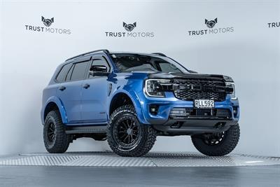 2023 Ford Everest - Thumbnail