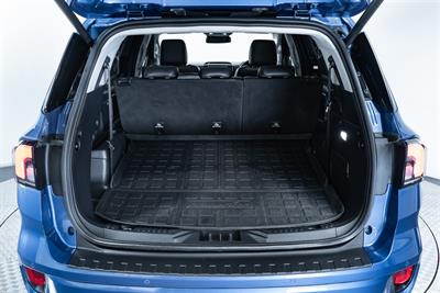 2023 Ford Everest - Thumbnail