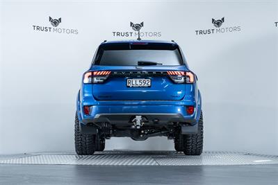 2023 Ford Everest - Thumbnail