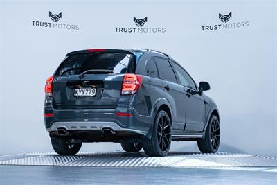 2017 Holden Captiva - Thumbnail