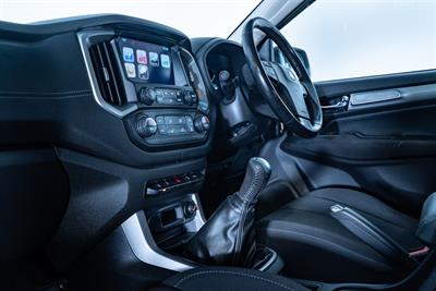 2017 Holden Colorado - Thumbnail