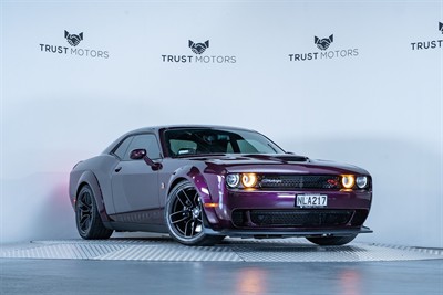 2020 Dodge Challenger - Thumbnail