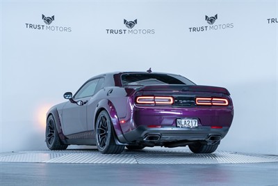 2020 Dodge Challenger - Thumbnail