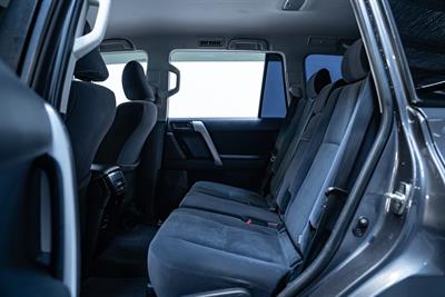 2015 Toyota Landcruiser Prado - Thumbnail