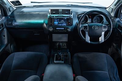 2015 Toyota Landcruiser Prado - Thumbnail