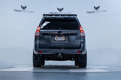 2015 Toyota Landcruiser Prado - Thumbnail