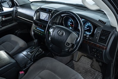 2009 Toyota Landcruiser - Thumbnail