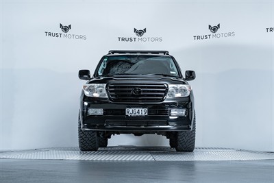 2009 Toyota Landcruiser - Thumbnail