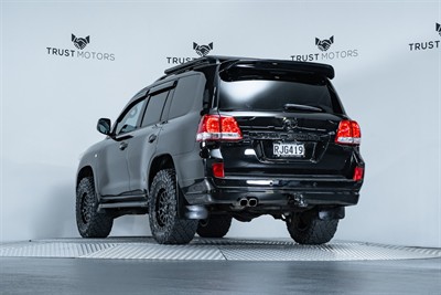 2009 Toyota Landcruiser - Thumbnail