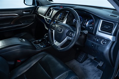 2015 Toyota Highlander - Thumbnail