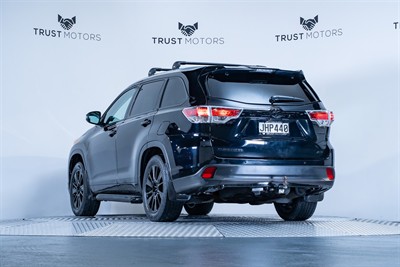 2015 Toyota Highlander - Thumbnail
