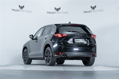 2021 Mazda CX-5 - Thumbnail