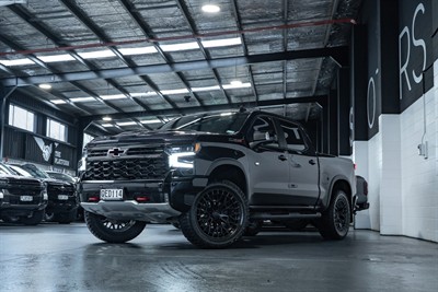 2023 Chevrolet Silverado - Thumbnail