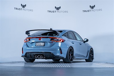 2023 Honda Civic - Thumbnail
