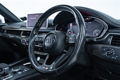 2017 Audi S4 - Thumbnail