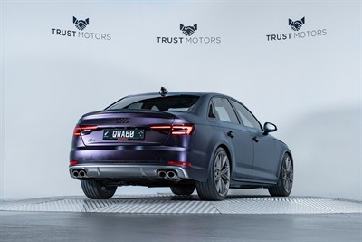 2017 Audi S4 - Thumbnail