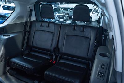 2012 Toyota Landcruiser Prado - Thumbnail