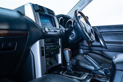2012 Toyota Landcruiser Prado - Thumbnail