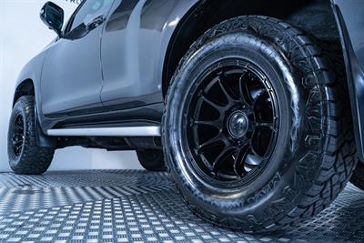 2012 Toyota Landcruiser Prado - Thumbnail