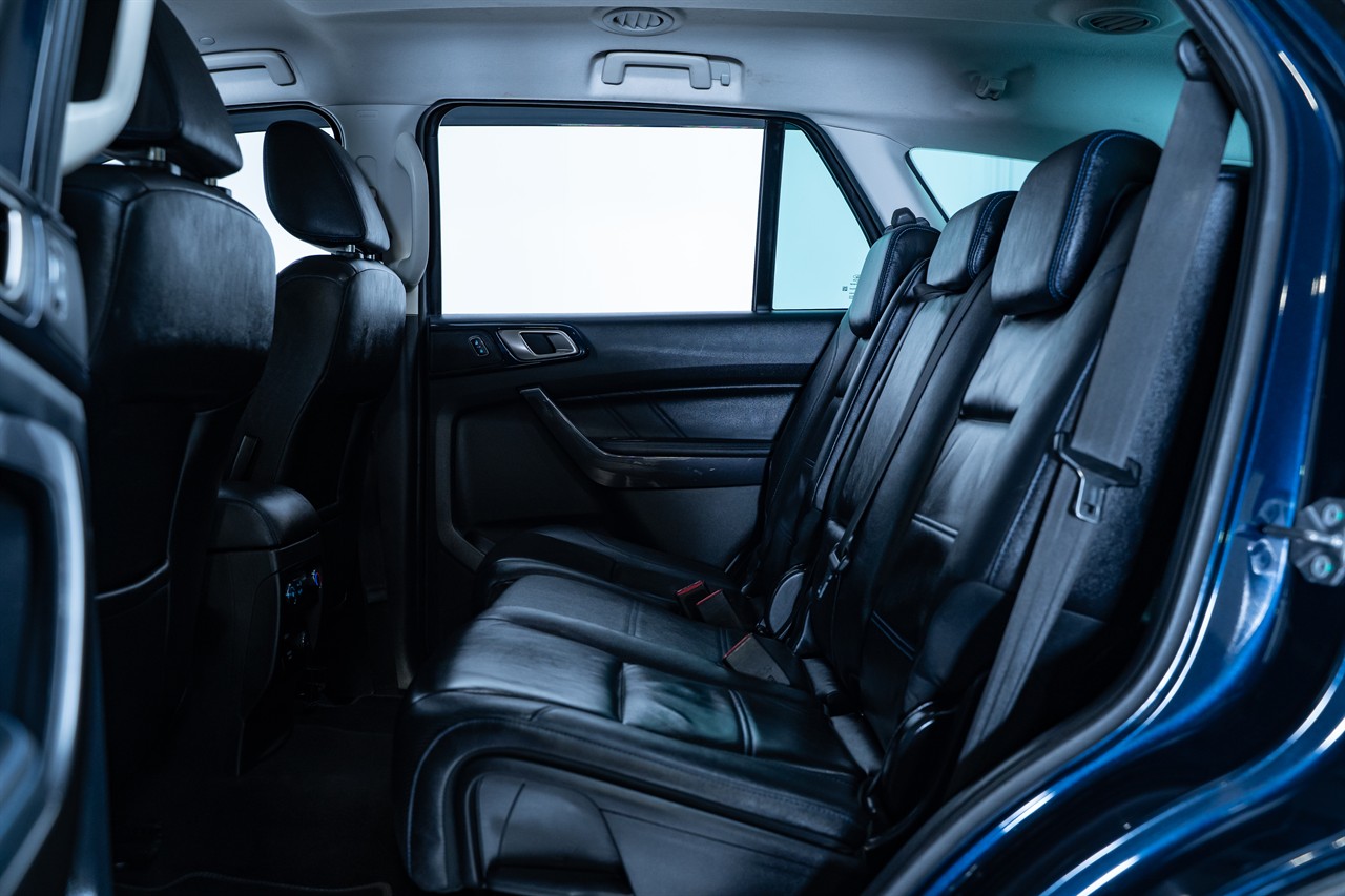2020 Ford Everest