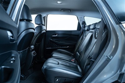 2021 Hyundai Santa Fe - Thumbnail