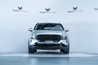 2021 Hyundai Santa Fe - Thumbnail