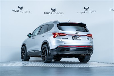 2021 Hyundai Santa Fe - Thumbnail