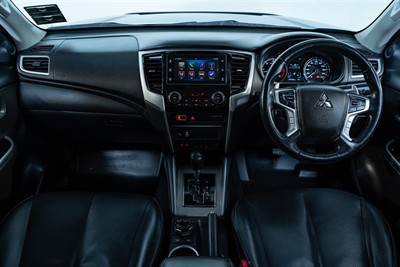2021 Mitsubishi Triton - Thumbnail