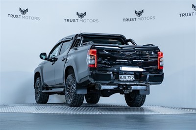 2021 Mitsubishi Triton - Thumbnail