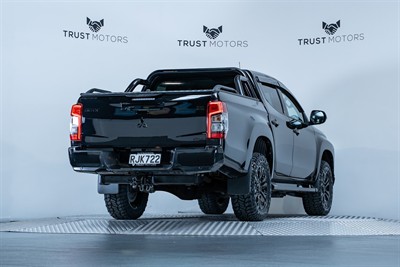 2021 Mitsubishi Triton - Thumbnail