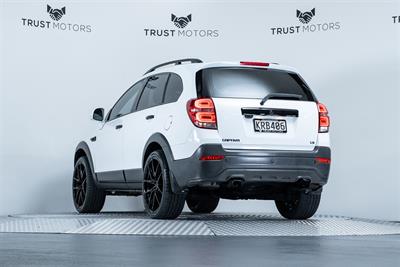 2017 Holden Captiva - Thumbnail