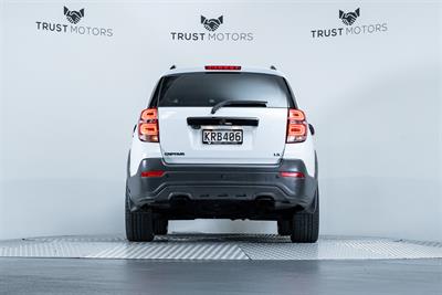 2017 Holden Captiva - Thumbnail