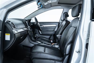 2017 Holden Captiva - Thumbnail