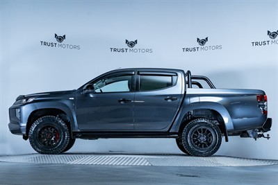 2019 Mitsubishi Triton - Thumbnail