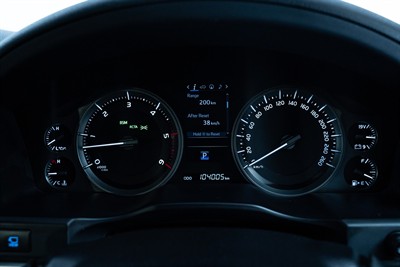 2020 Toyota Landcruiser - Thumbnail
