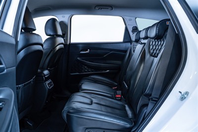 2021 Hyundai Santa Fe - Thumbnail