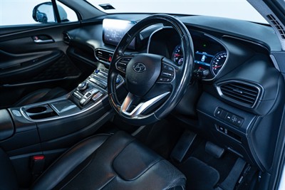 2021 Hyundai Santa Fe - Thumbnail