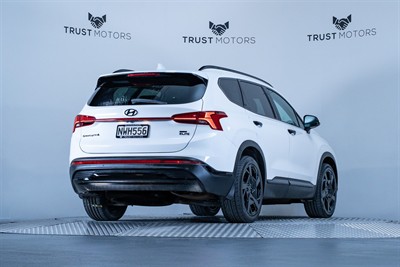 2021 Hyundai Santa Fe - Thumbnail